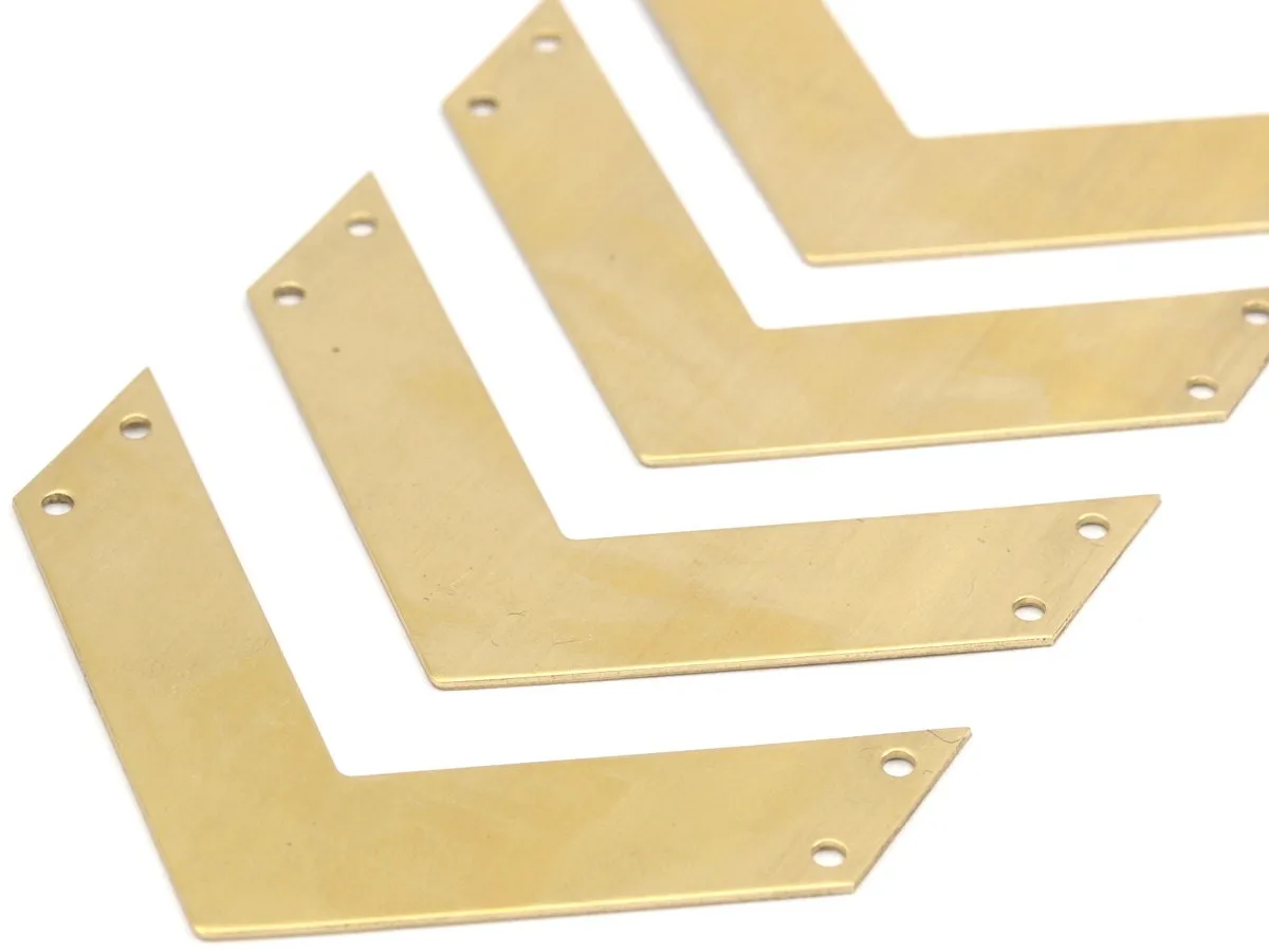 8 Raw Brass Chevrons 4 Holes (60x15x0.80mm) A0858--N0610