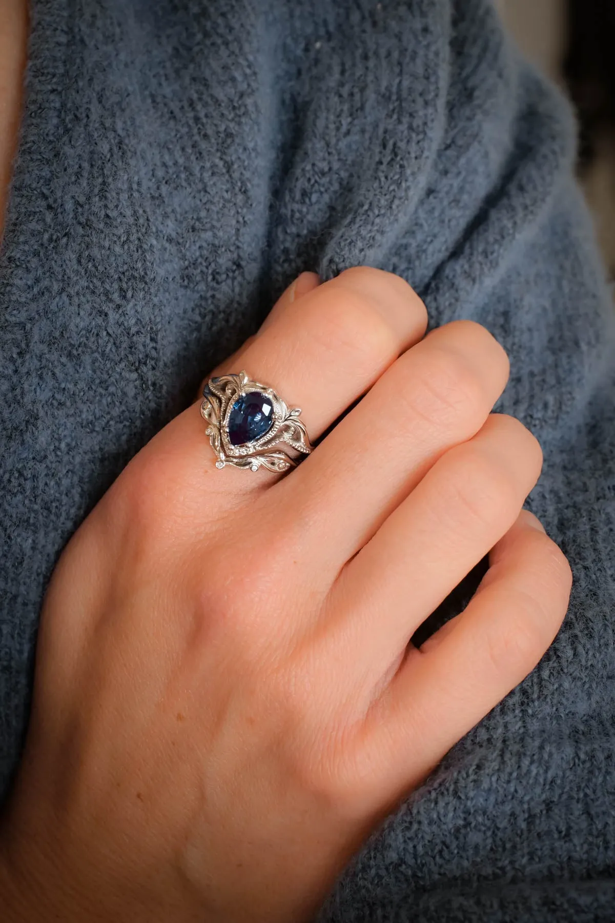 Dark blue topaz engagement ring set, london blue topaz bridal ring set / Lida