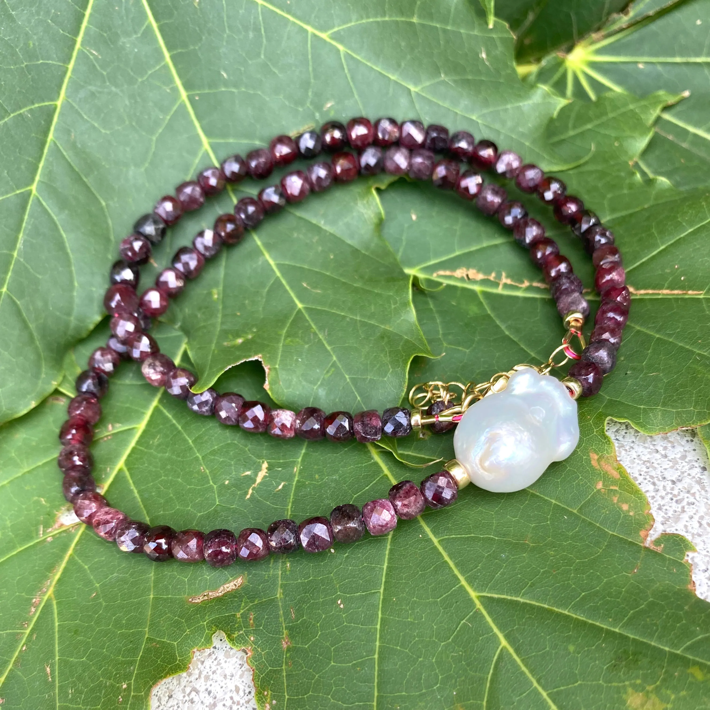 Delicate Garnet Beaded Necklace w Freshwater White Baroque Pearl & Gold Filled Details