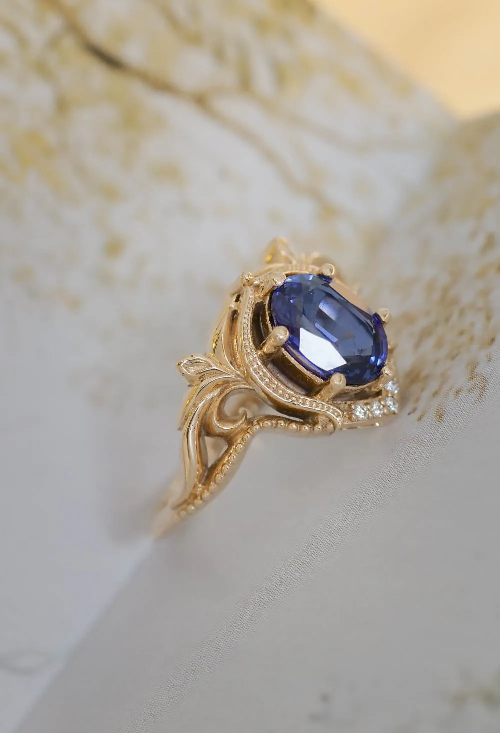 Lab sapphire engagement ring / Lida oval