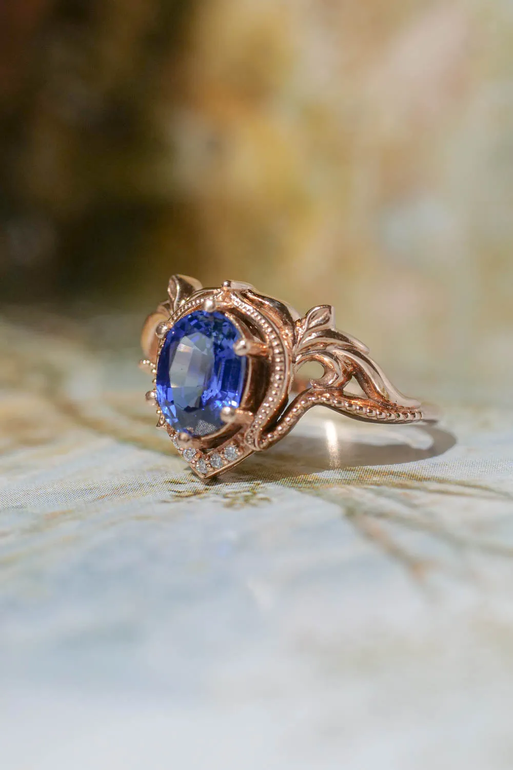 Lab sapphire engagement ring / Lida oval