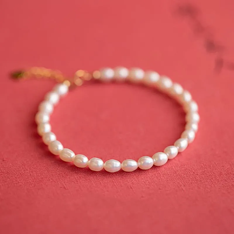 Ladies Pearl Bracelet