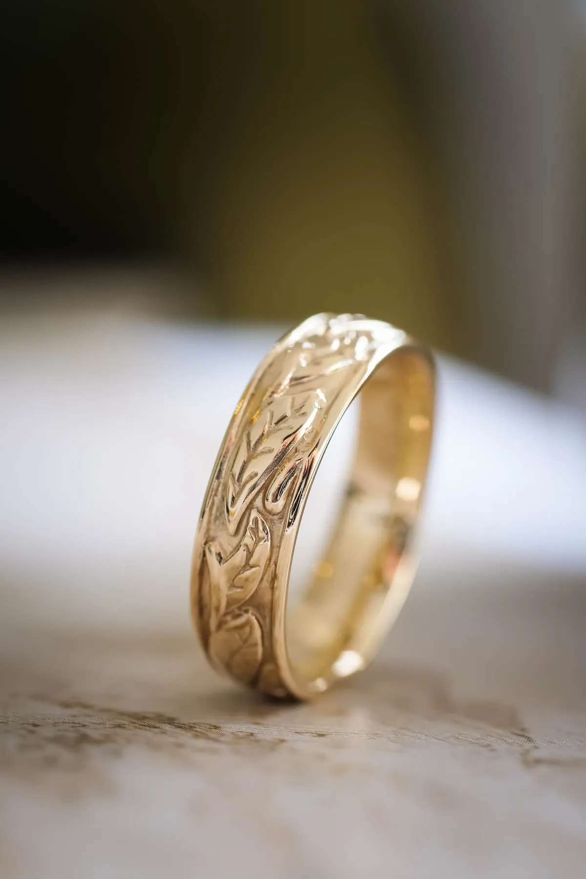 Man nature inspired wedding band, gold leaves wedding ring