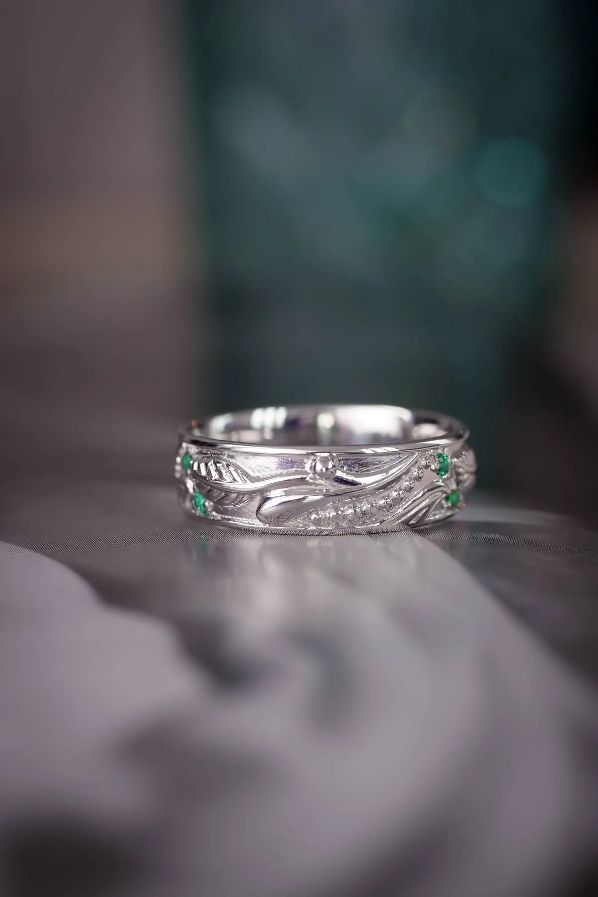 Nature inspired wedding band for man / Callisto