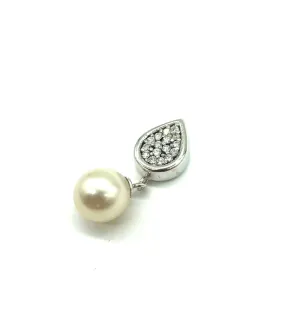 Pearl and Diamond Dangle Pendant