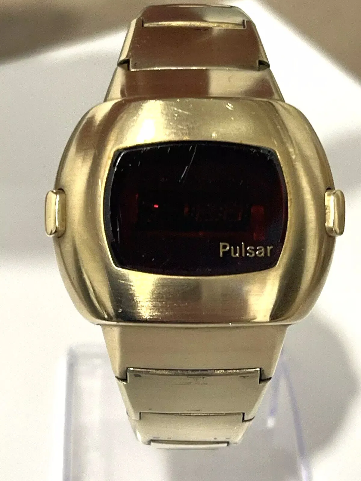 Pulsar Time Computer Date ll Vintage 1974 14k Gold Filled Mens Watch....38mm