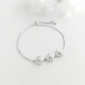 Silver CZ Leaf and Pearl Bracelet-Leila